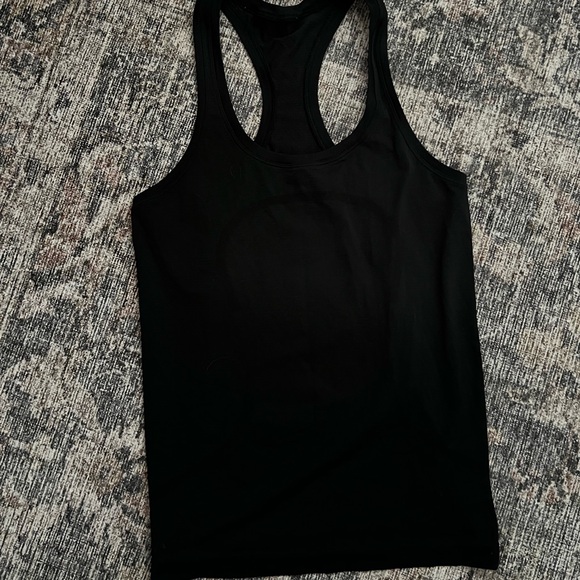 Lululemon Run Swiftly - Picture 2 of 2